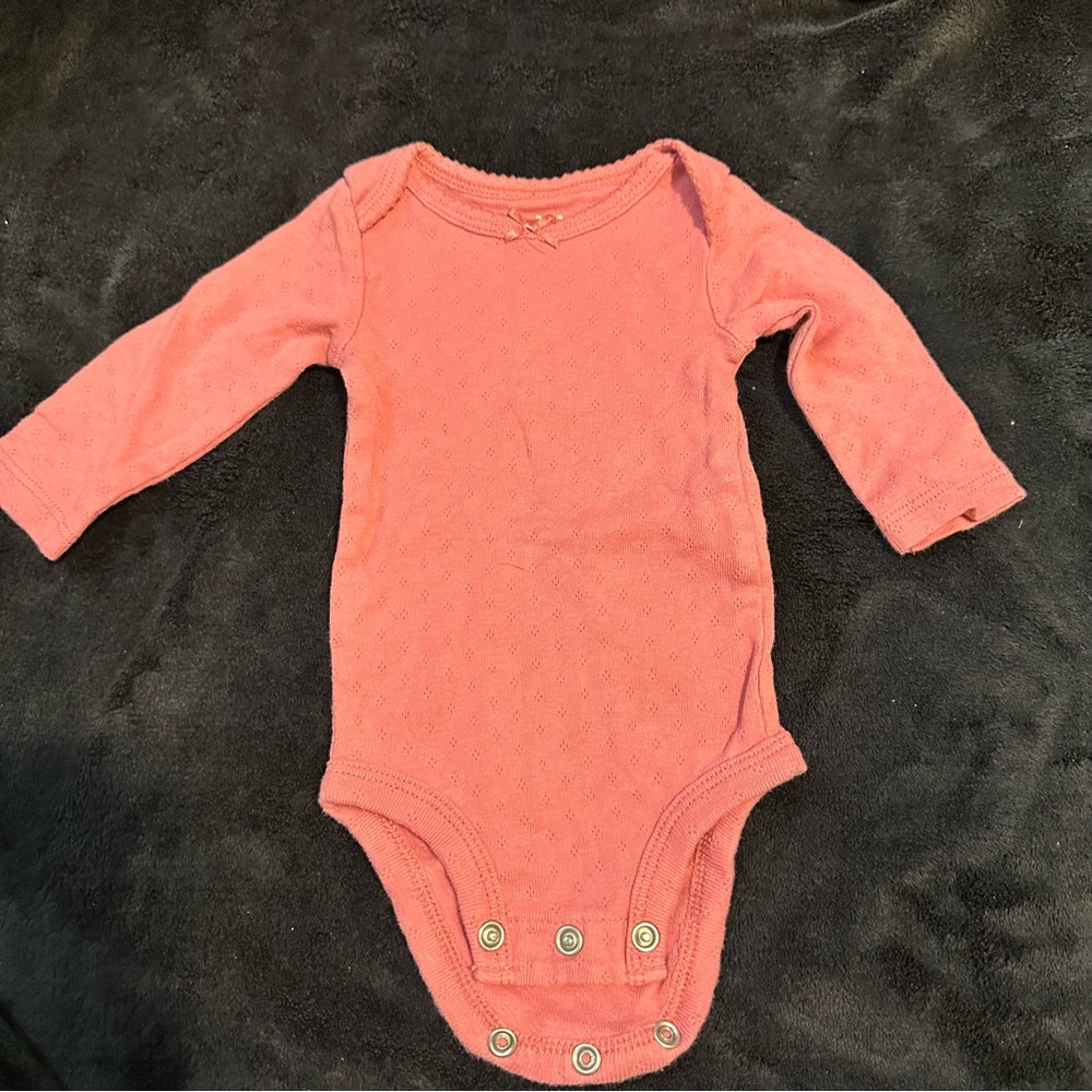Carters | NB | Onesie
